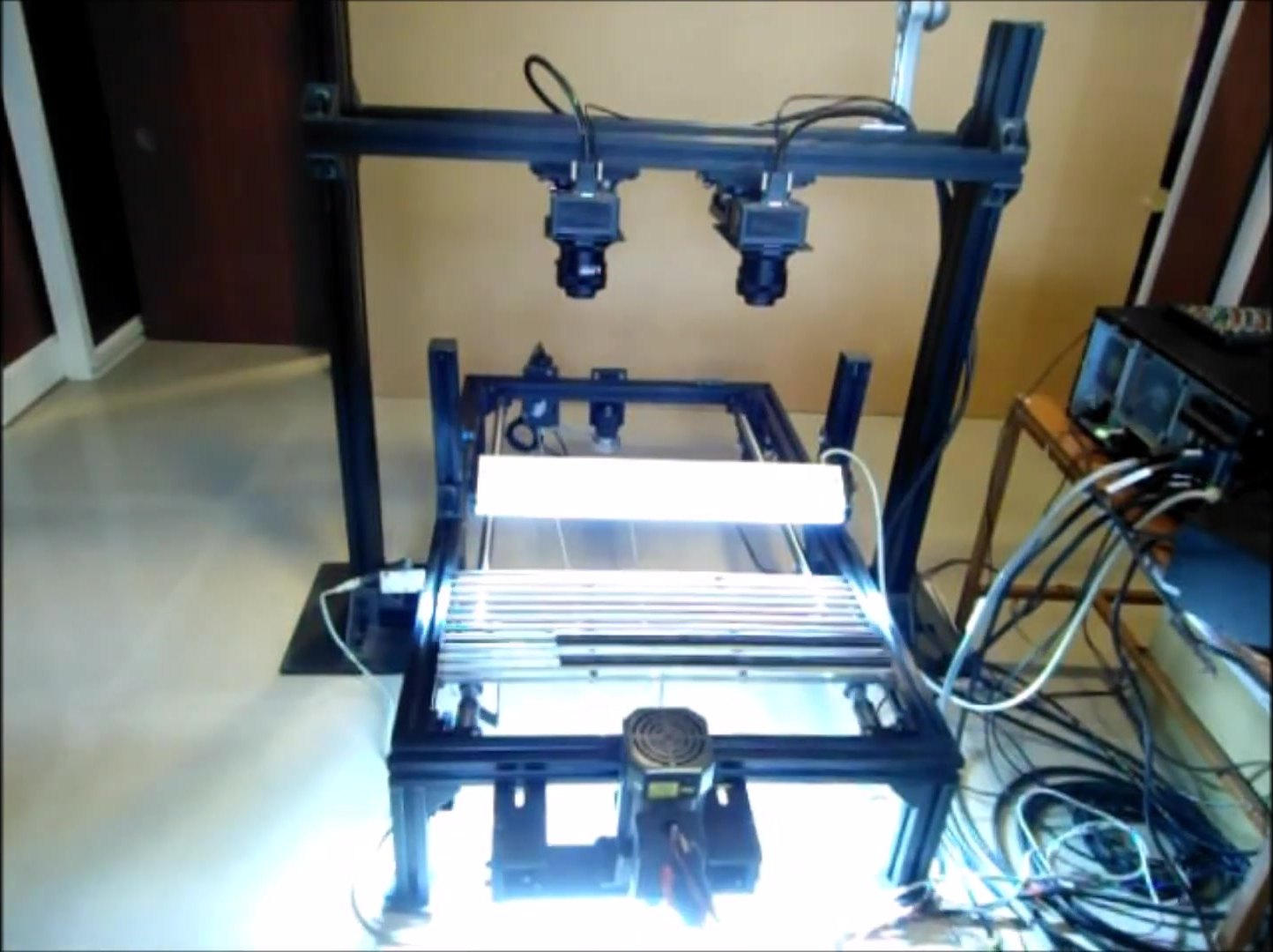 The gauging rig with its line light switched on
